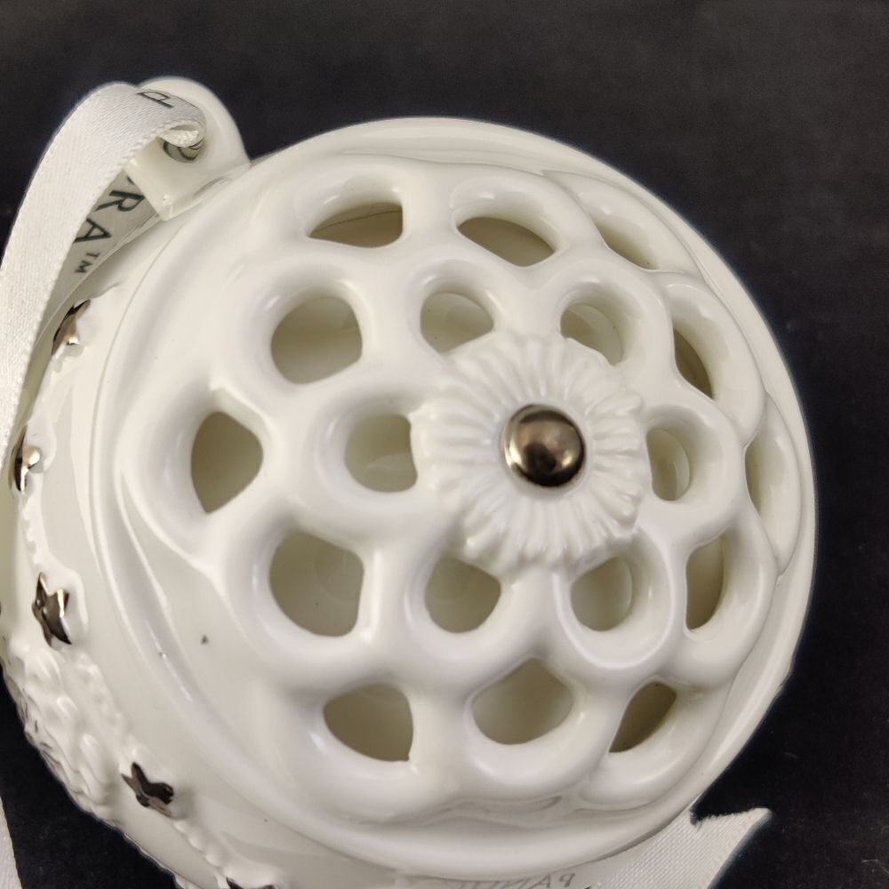 Pandora 2011 Ceramic Ornament - Picture 5 of 9